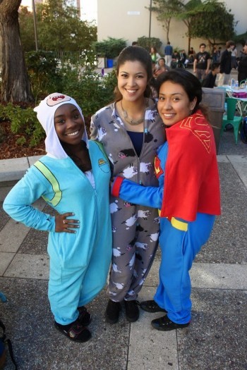 Monday’s Theme was Winter so students wore their coziest pajamas.